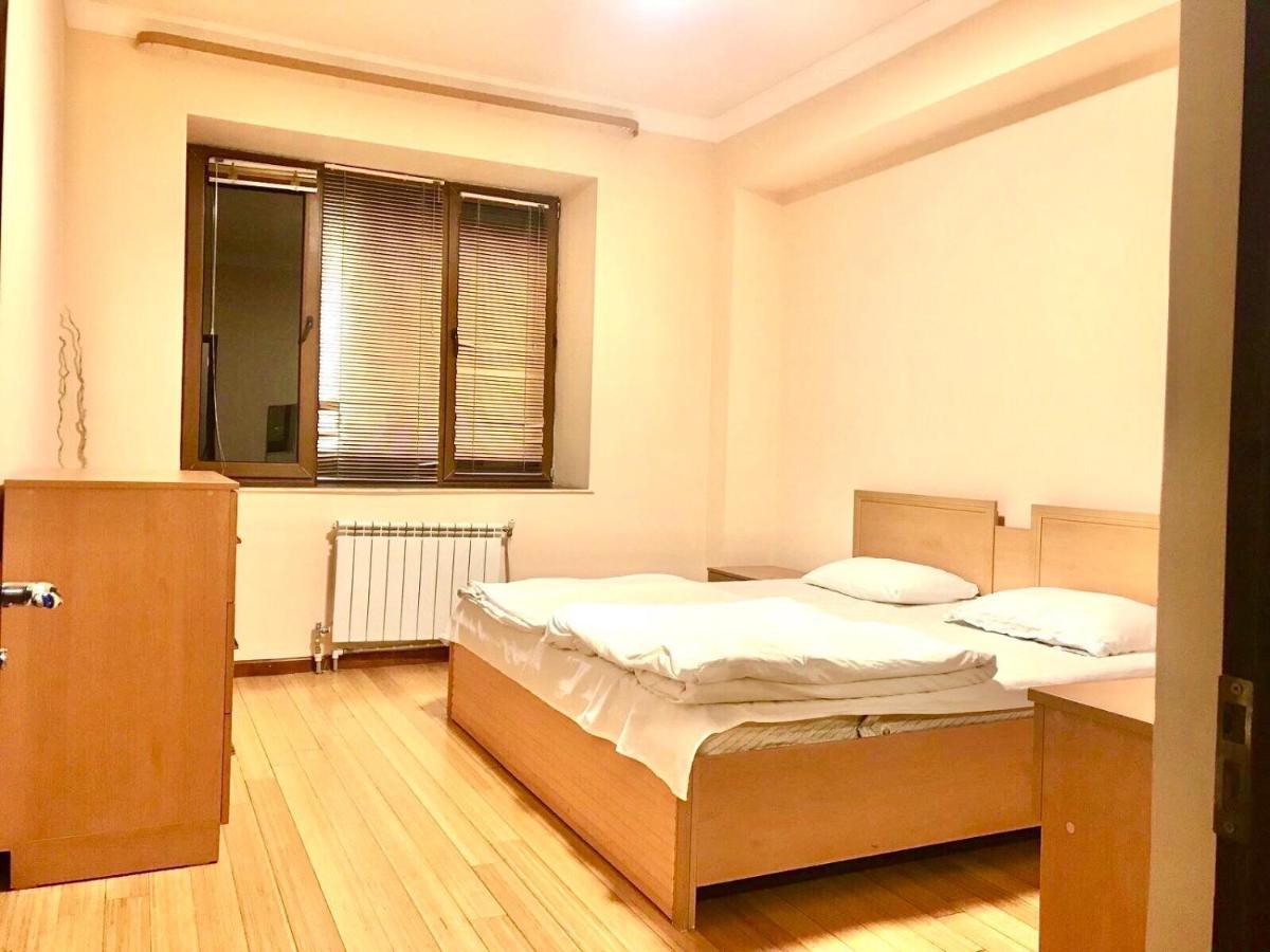 Mount Hood Apartments Yerevan Bagian luar foto