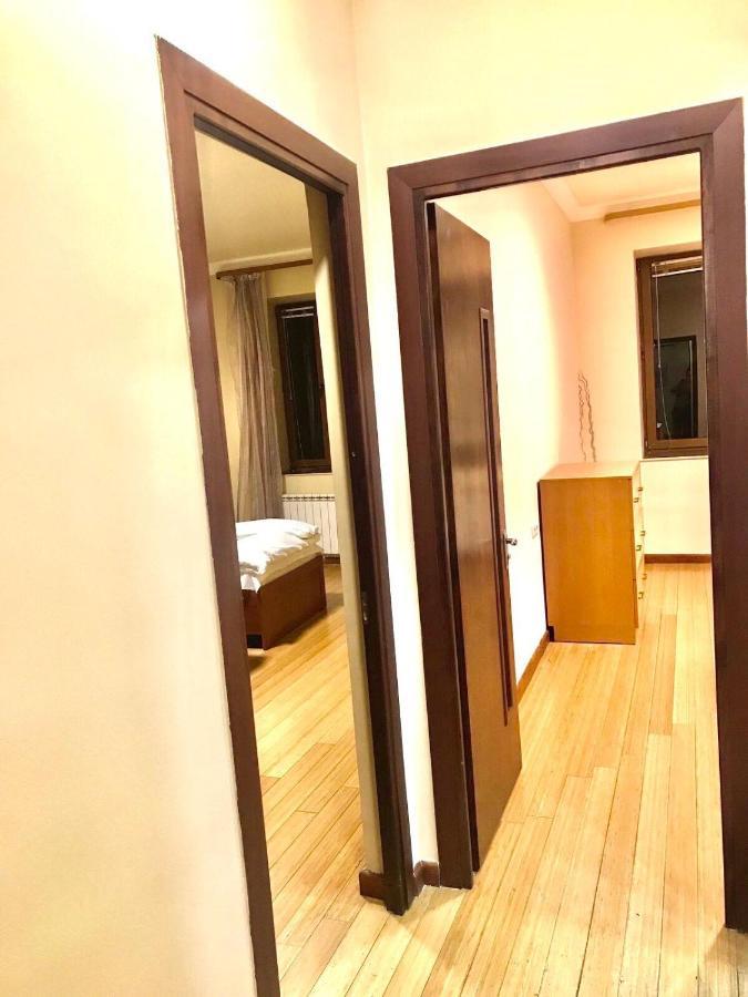 Mount Hood Apartments Yerevan Bagian luar foto