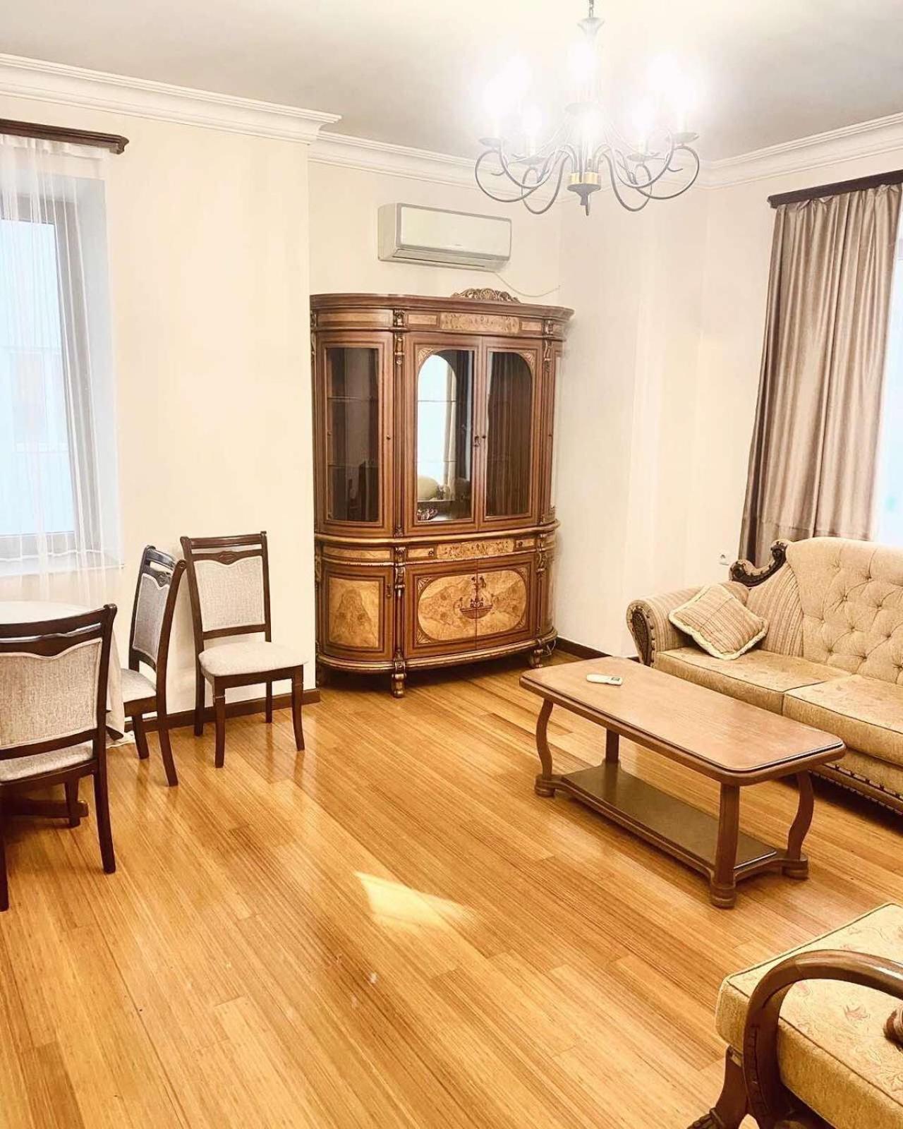 Mount Hood Apartments Yerevan Bagian luar foto